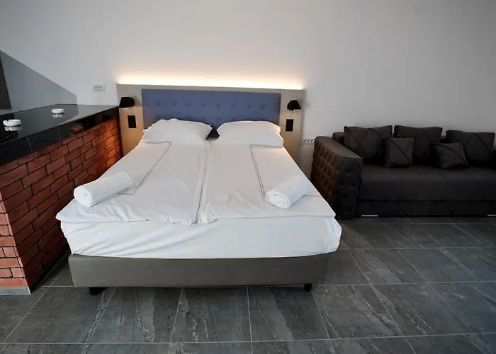 Katarina アパート *